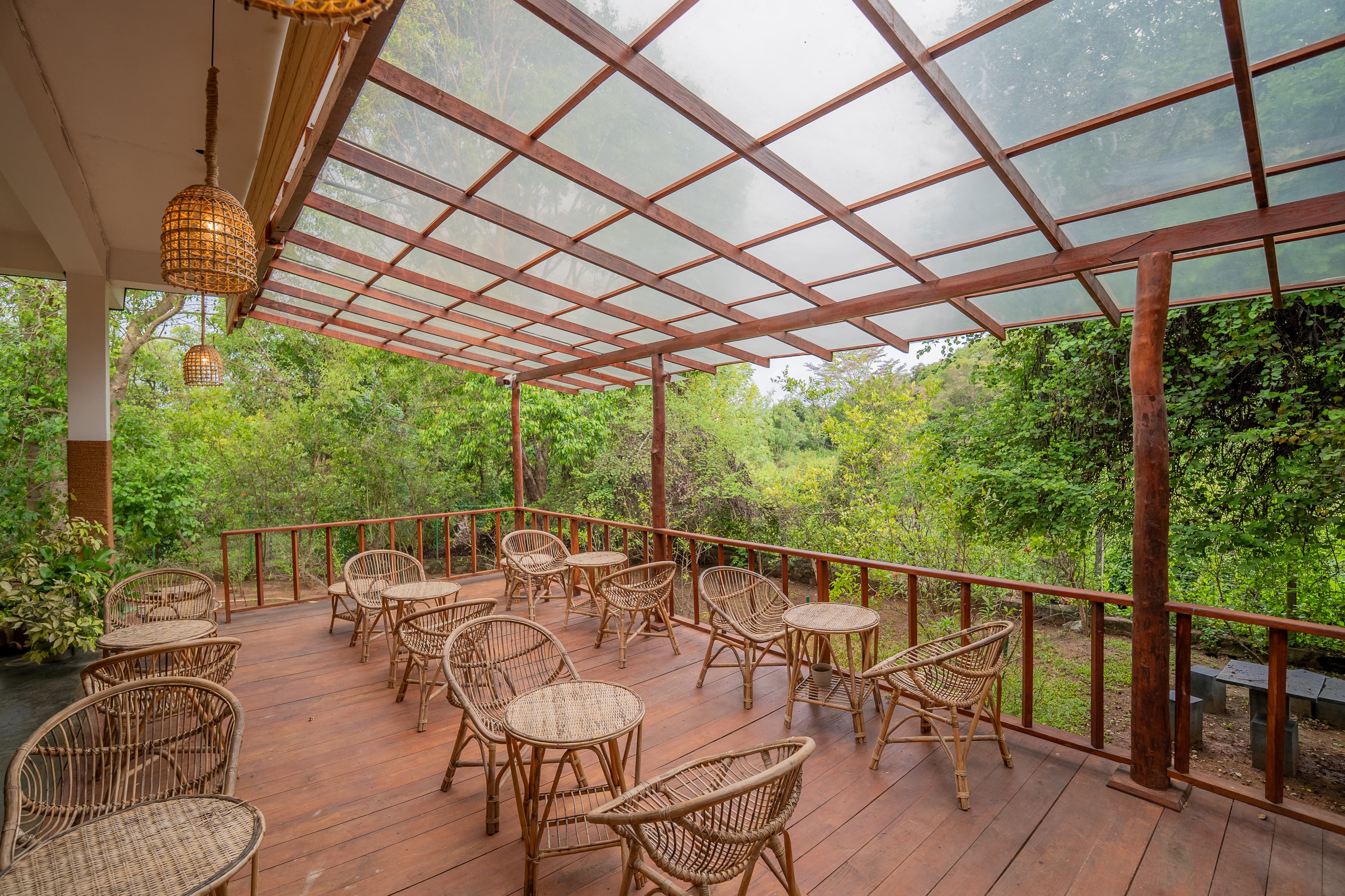 Restaurant area 10