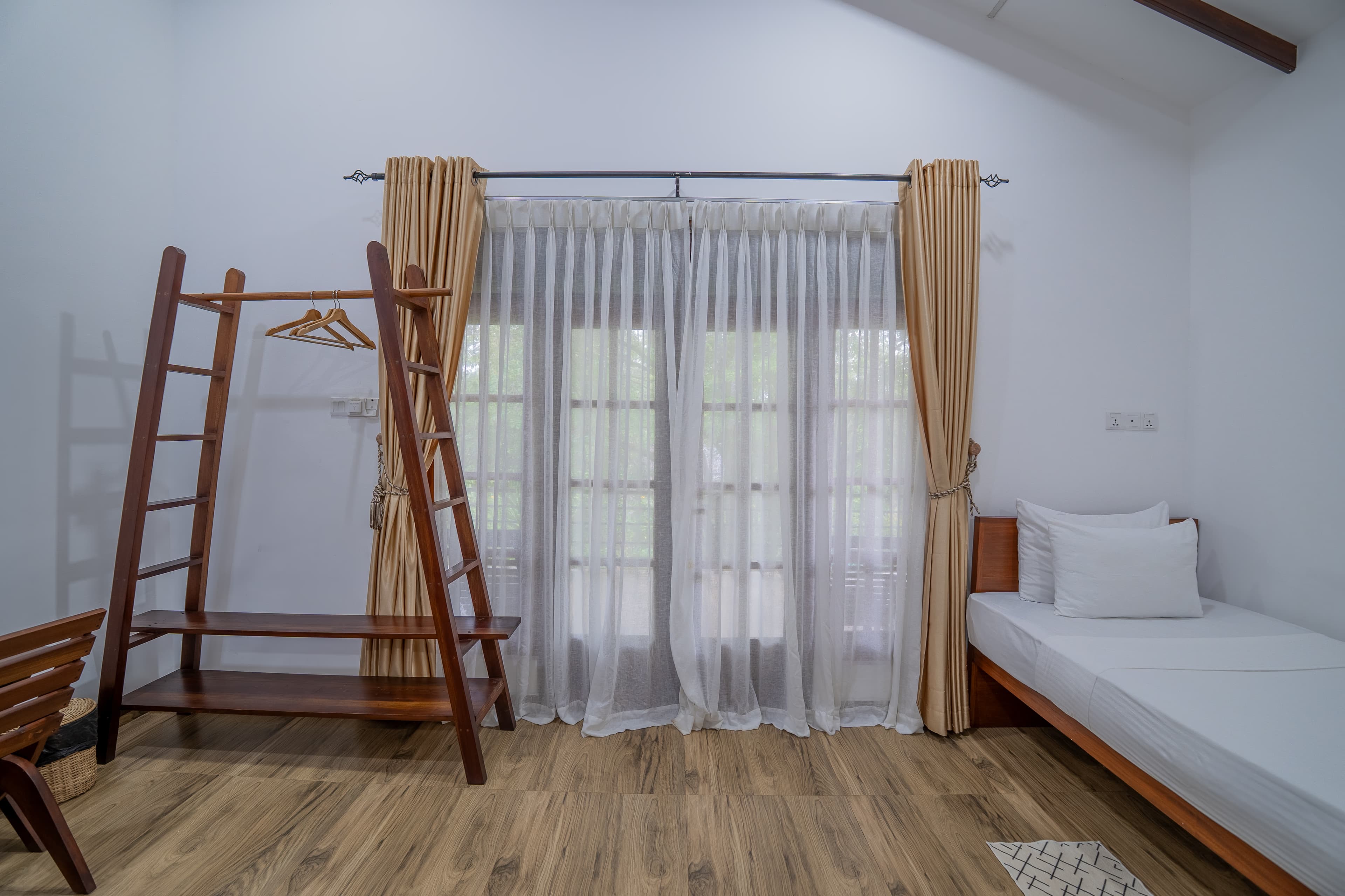 Deluxe Family Room with Nature View view 4