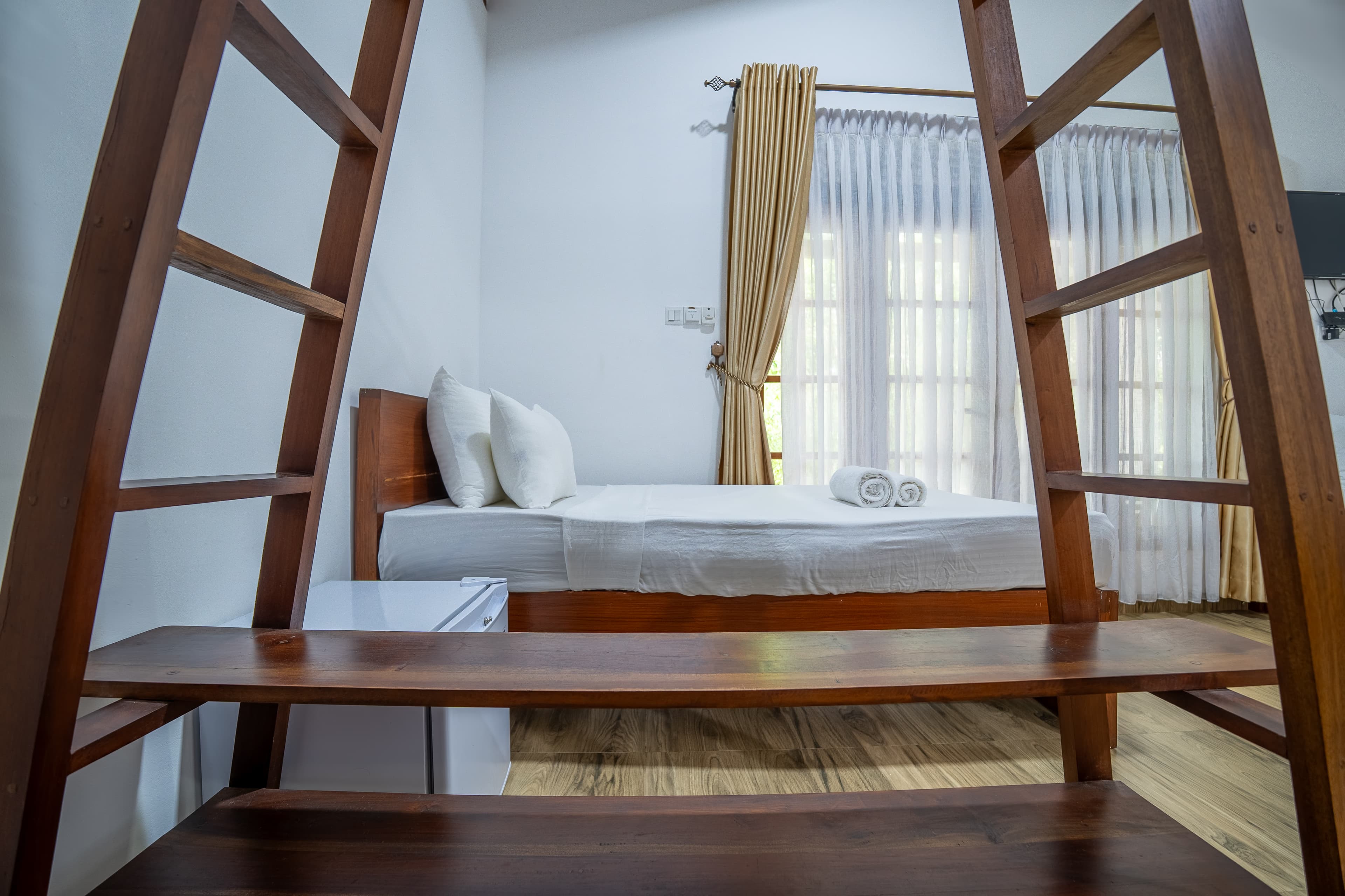 Deluxe Triple Room with Balcony view 4